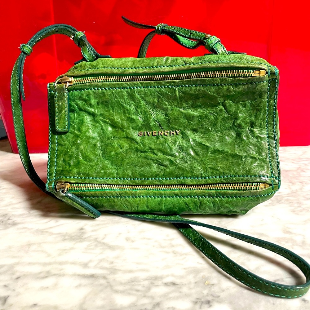 Givenchy mini pandora crossbody in green
